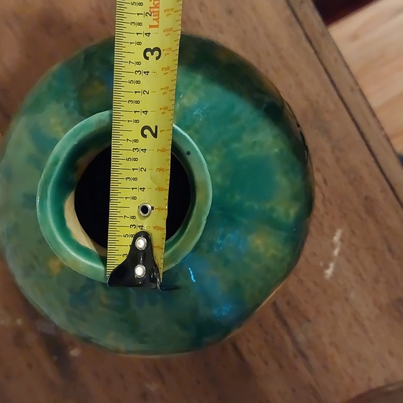 Ceramic Vase - Picture 5 of 7